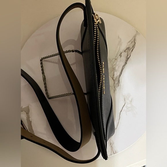 MICHAEL Michael Kors Envelope Belt Waist Bag Fanny Leather 658188C SZ S/M - Picture 15 of 16